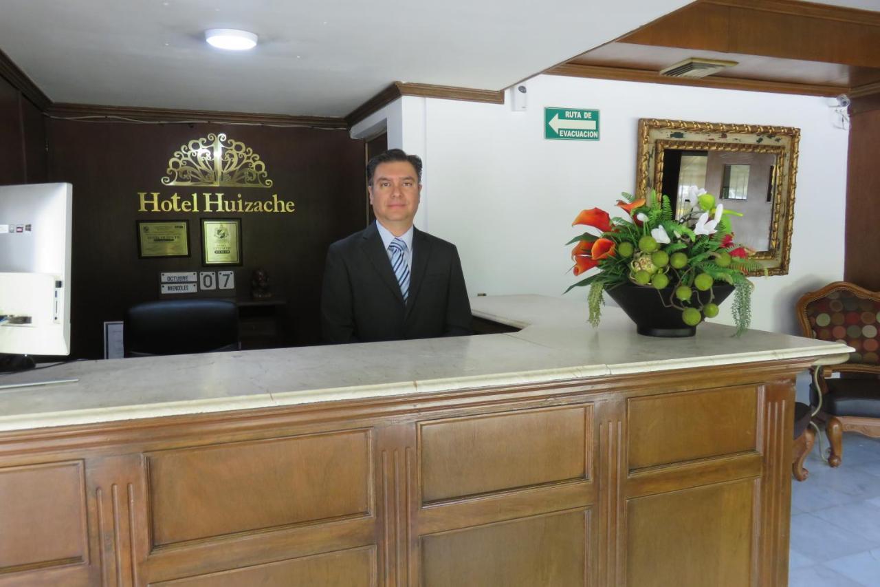 Hotel Huizache ซัลติโญ ภายนอก รูปภาพ