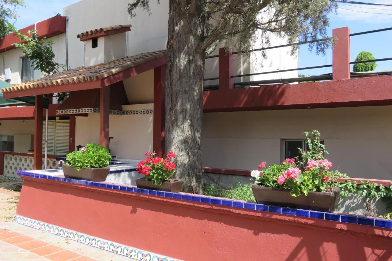 Hotel Huizache ซัลติโญ ภายนอก รูปภาพ